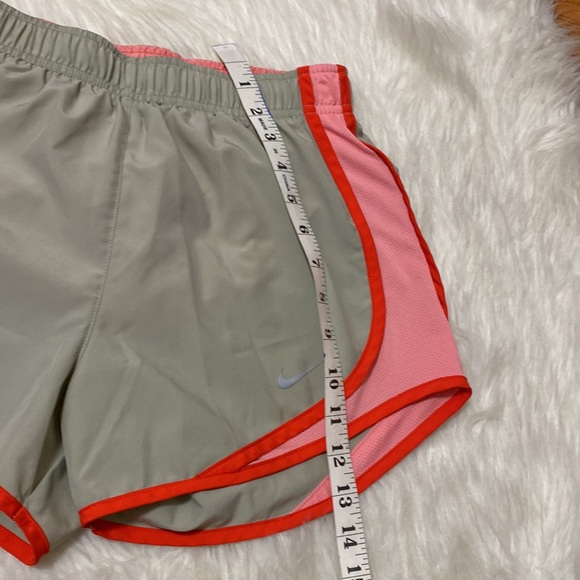 Nike Tempo DRI-FIT Shorts - Picture 6 of 8